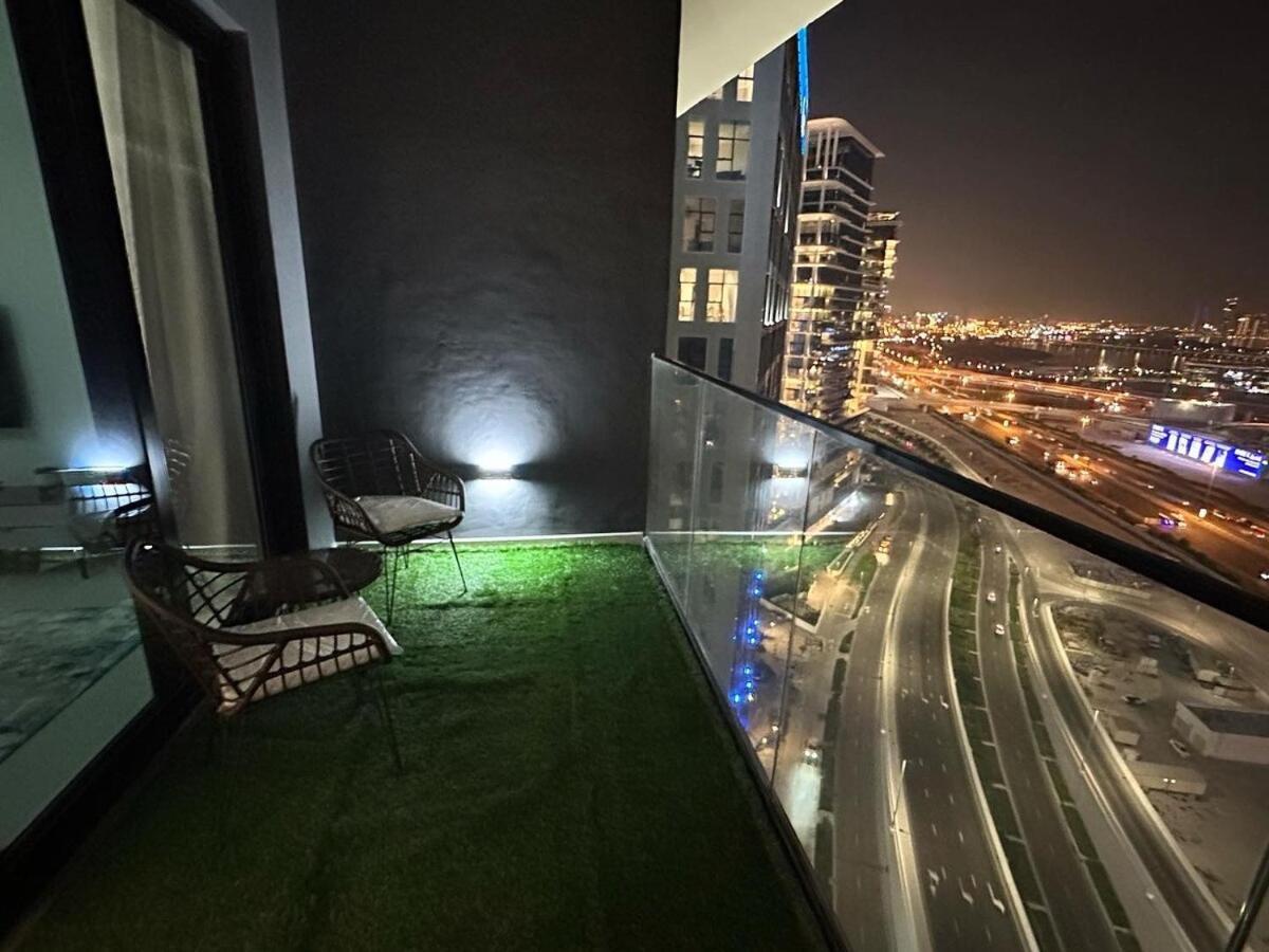 Bahay bakasyunan Binghatti Canal Smart By Kings *