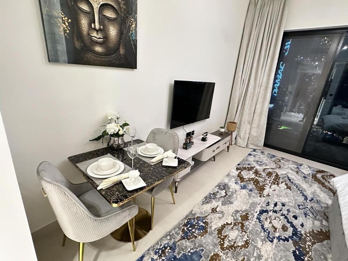 Binghatti Canal Smart By Kings Bahay bakasyunan Dubai